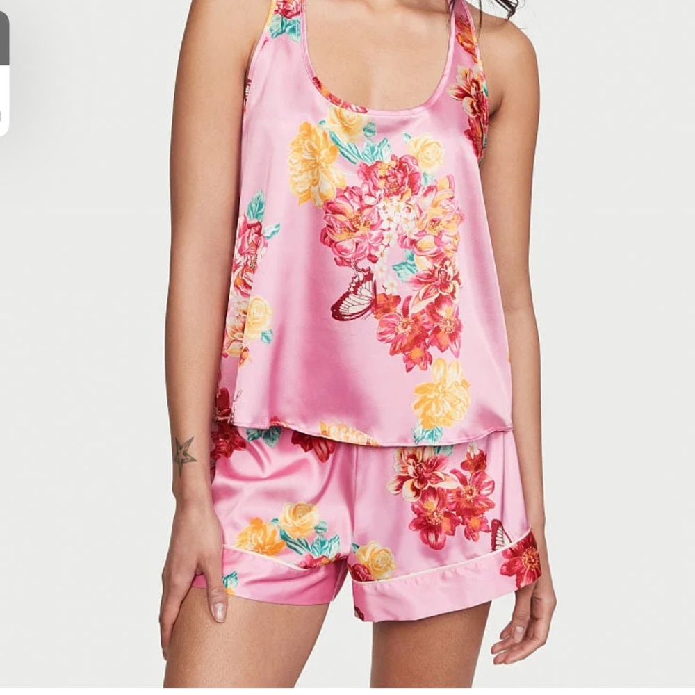 VICTORIA SECRET satin pajamas short and racer tank